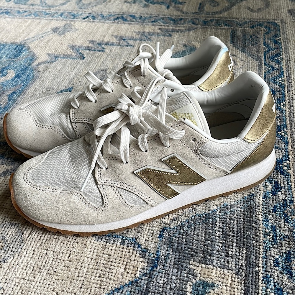 NIB New Balance 520 For J. Crew Sneakers Gold Salt 7.5